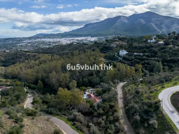 3-bedroom Country House In Alhaurín El Grande, Spain (223 M²)