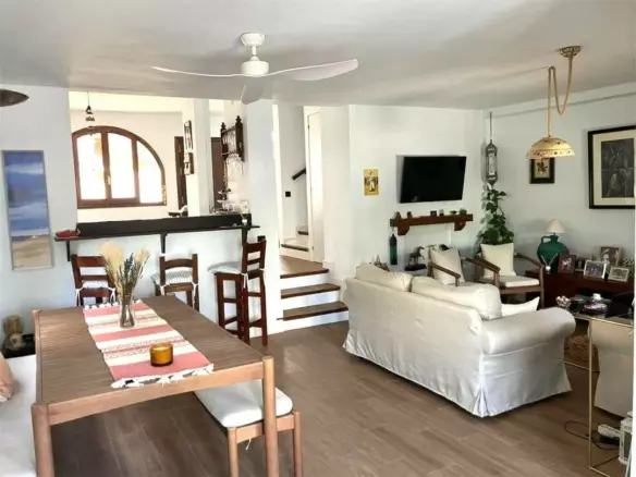 4-bedroom Villa In Torremolinos, Spain (210 M²)