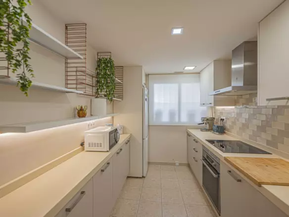 2-bedroom Apartment In Marbella, Spain (96 M²)