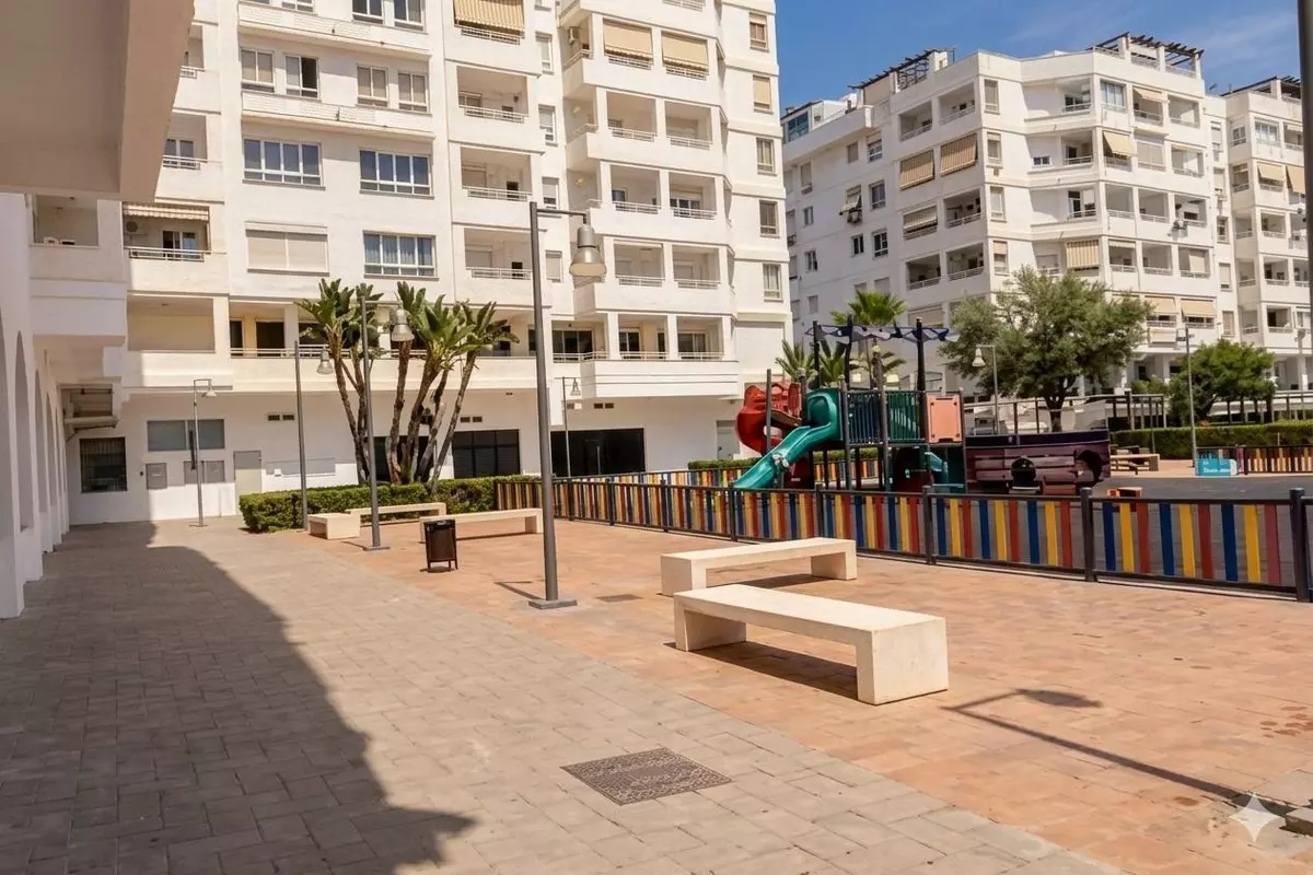 4-bedroom Apartment In Marbella, Spain (190 M²)