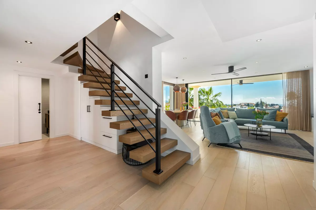 3-bedroom Apartment In Marbella, Spain (193 M²)