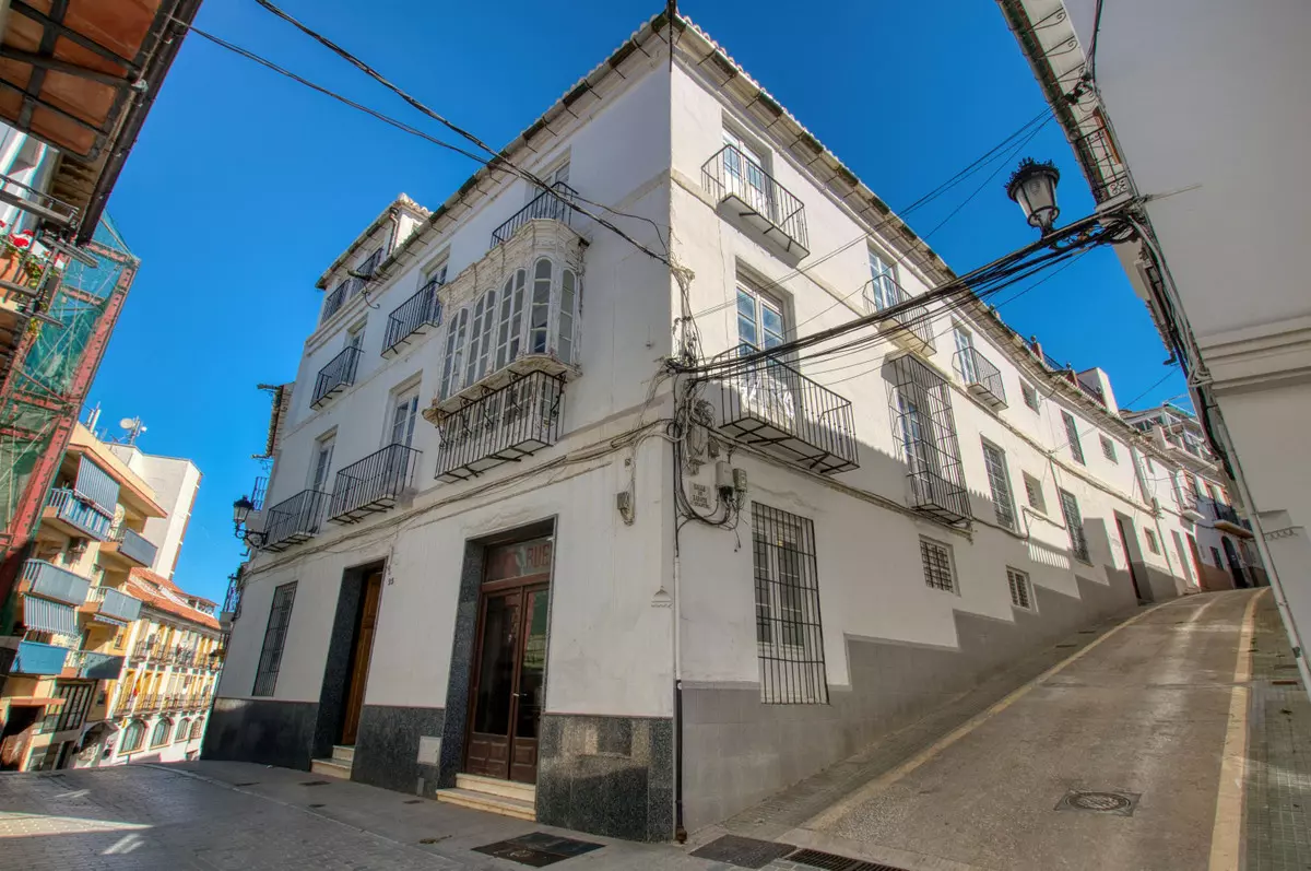 12-bedroom Town House In Vélez – Málaga, Spain (347 M²)