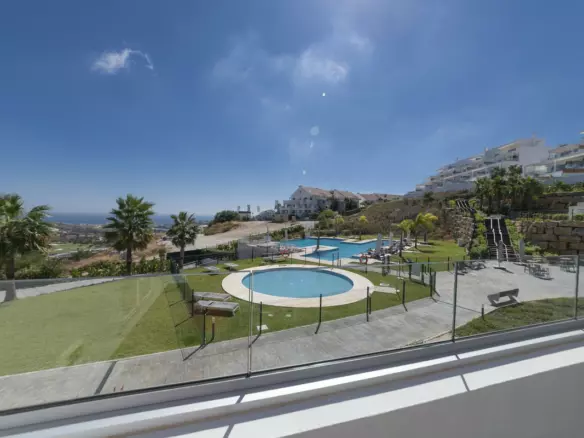 3-bedroom Apartment In Mijas, Spain (152 M²)
