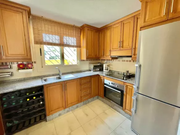 3-bedroom Town House In Guardamar Del Segura, Spain (140 M²)