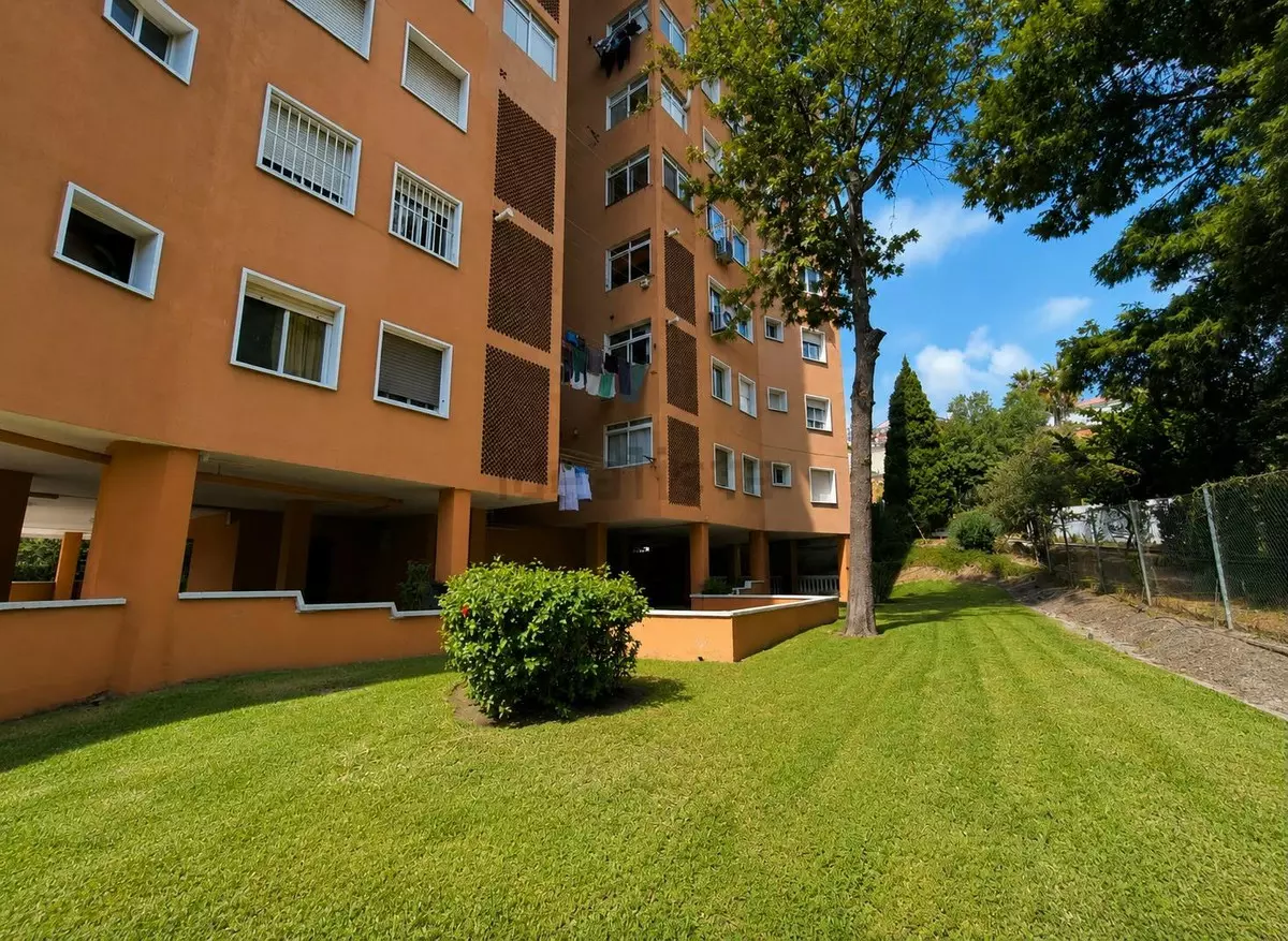 4-bedroom Apartment In Málaga, Spain (136 M²)