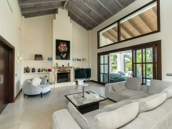5-bedroom Villa In Benahavis, Spain (647 M²)