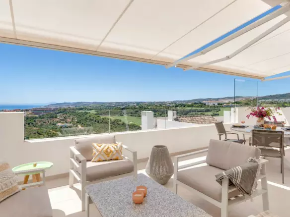 2-bedroom Apartment In Casares, Spain (108 M²)