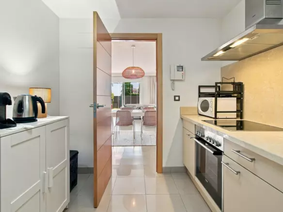 2-bedroom Apartment In Estepona, Spain (106 M²)