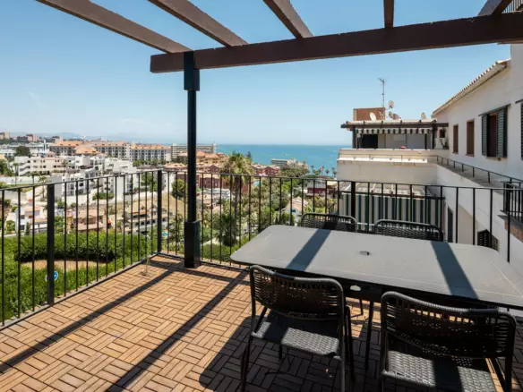 2-bedroom Apartment In Benalmádena, Spain (86 M²)