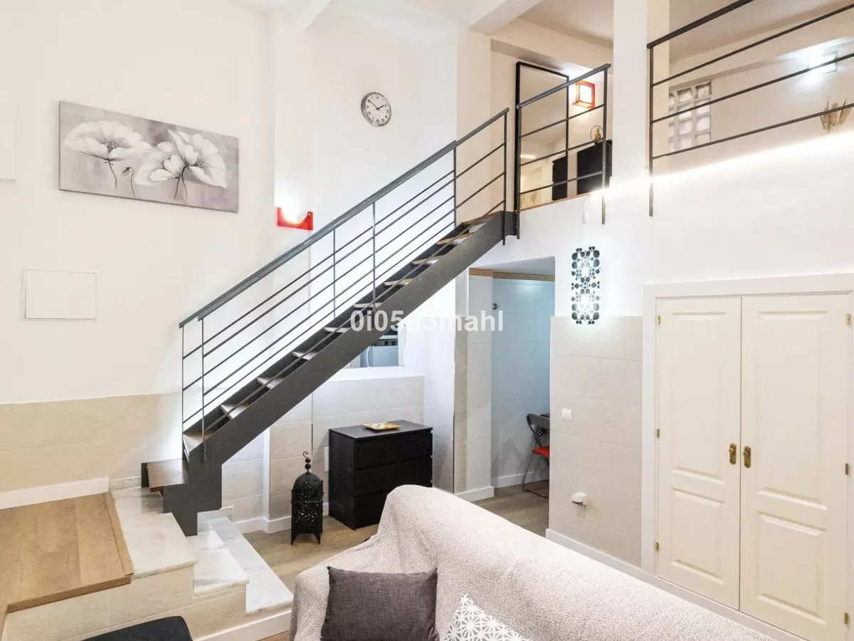 2-bedroom Apartment In Málaga, Spain (80 M²)