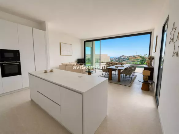 3-bedroom Villa In Benahavis, Spain (175 M²)