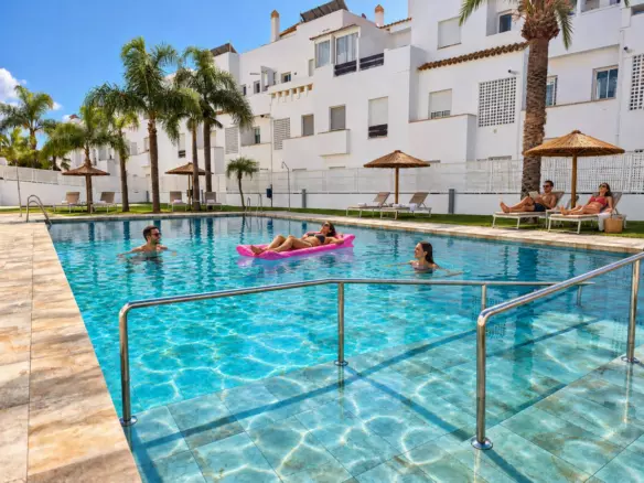 2-bedroom Apartment In Estepona, Spain (100 M²)