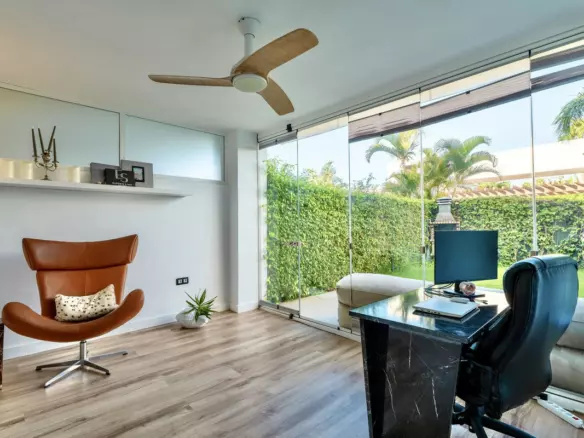 2-bedroom Apartment In Estepona, Spain (97 M²)