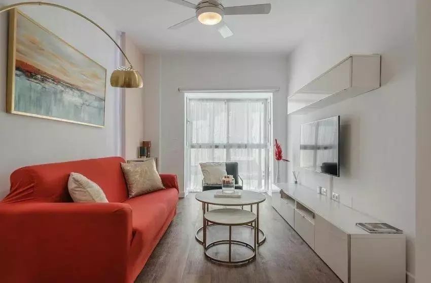 1-bedroom Apartment In Málaga, Spain (52 M²)