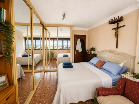 4-bedroom Apartment In Málaga, Spain (136 M²)