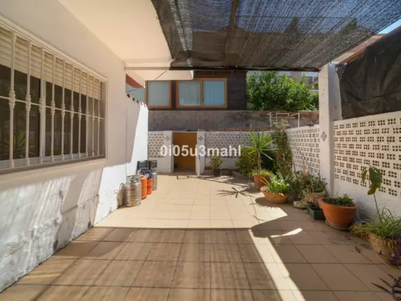 2-bedroom Villa In Rincón De La Victoria, Spain (42 M²)