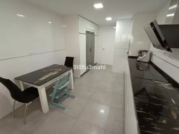 3-bedroom Apartment In Málaga, Spain (113 M²)