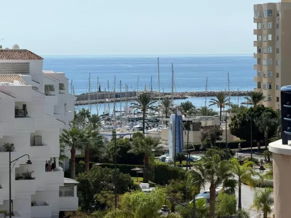 2-bedroom Apartment In Estepona, Spain (80 M²)