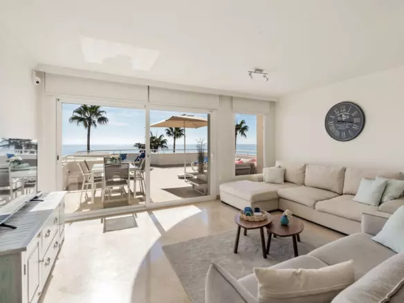 2-bedroom Apartment In Estepona, Spain (94 M²)