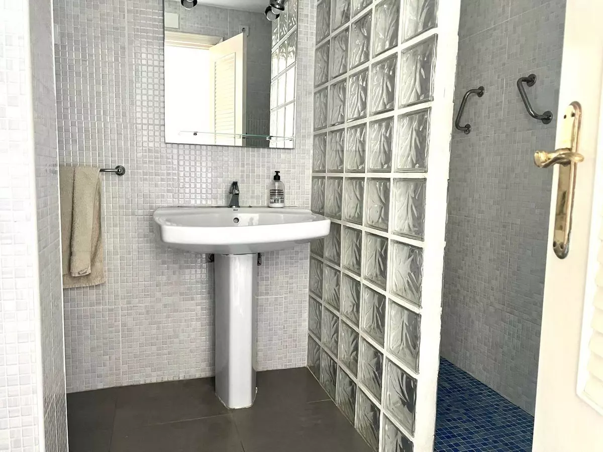 2-bedroom Apartment In Fuengirola, Spain (97 M²)