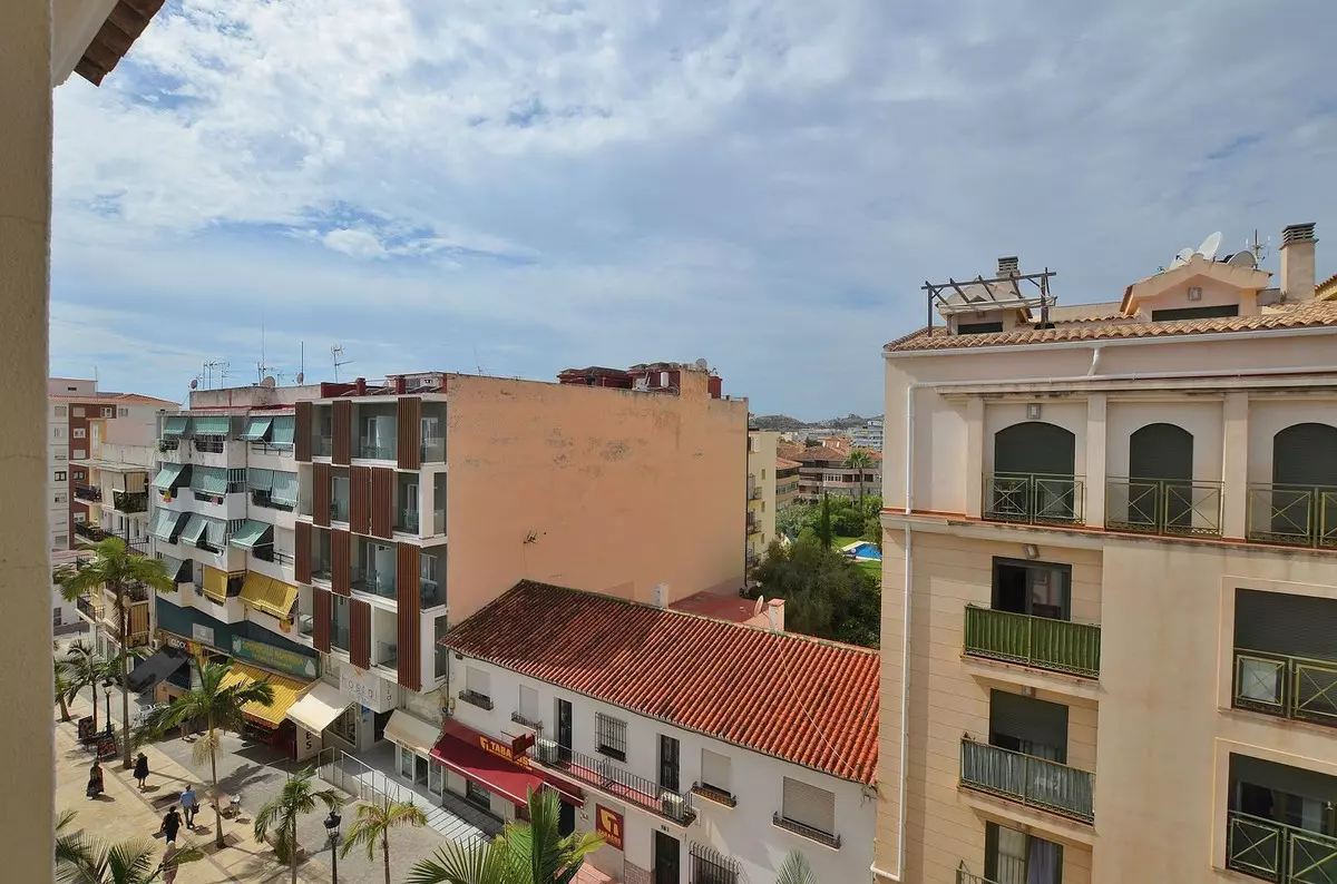 2-bedroom Apartment In Benalmádena, Spain (106 M²)