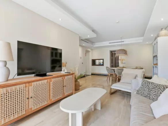2-bedroom Apartment In Estepona, Spain (129 M²)