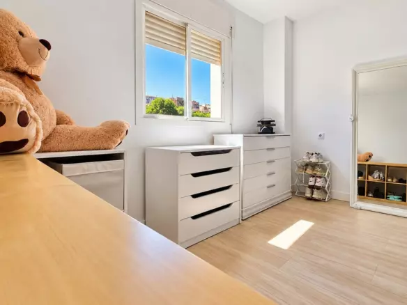 5-bedroom Apartment In Estepona, Spain (116 M²)