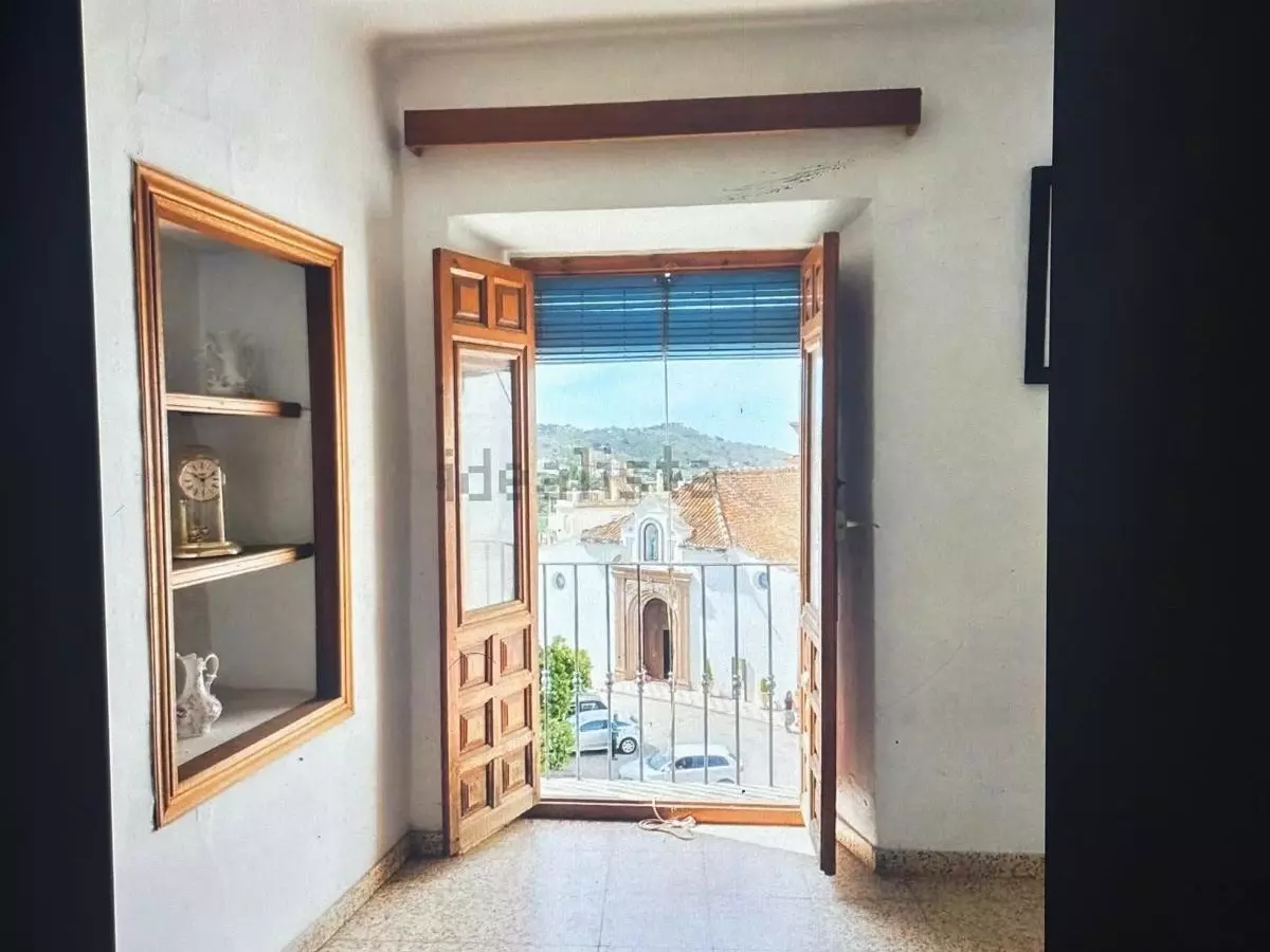 7-bedroom Villa In Cómpeta, Spain (157 M²)
