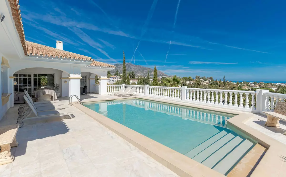 5-bedroom Villa In Mijas, Spain (322 M²)