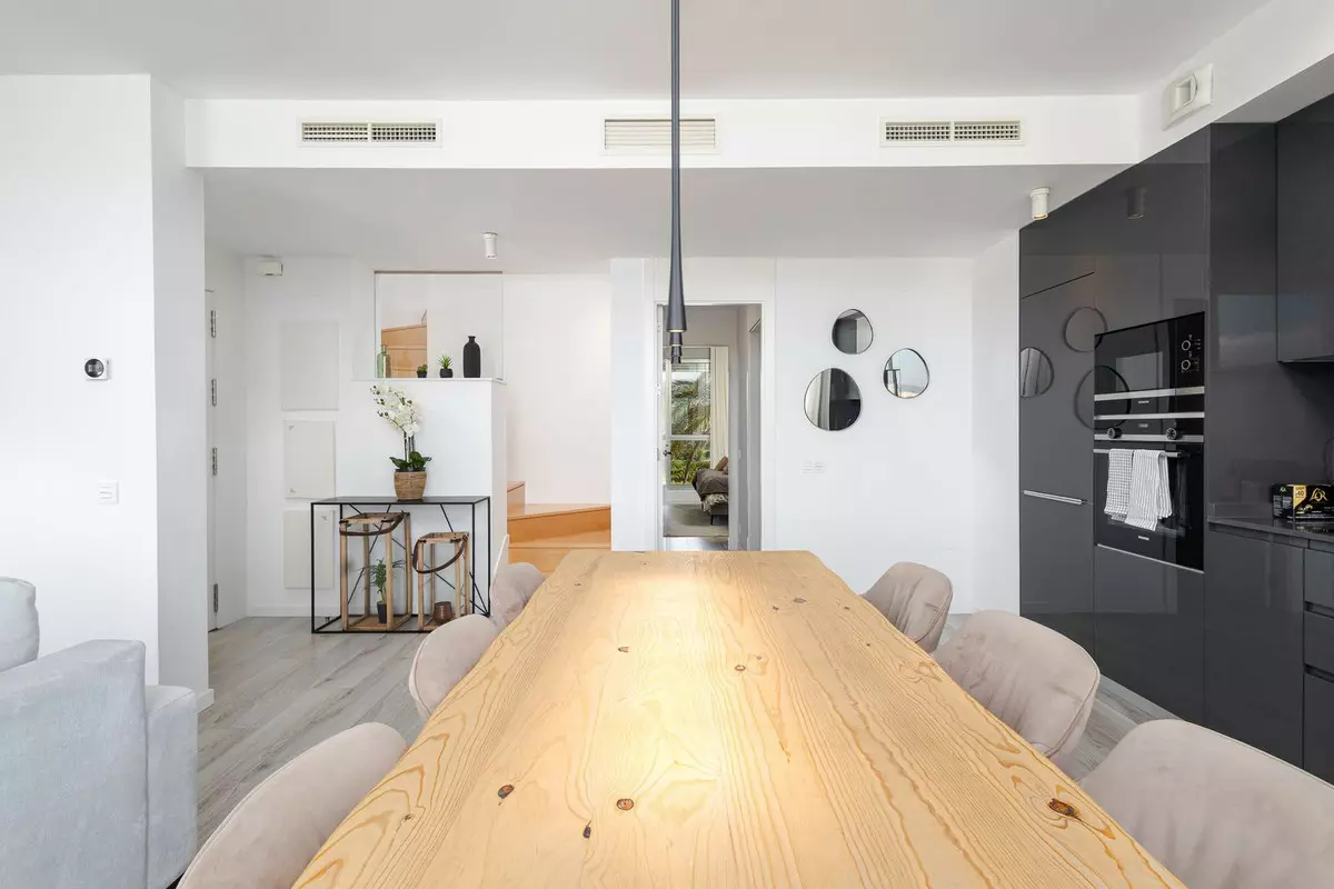 3-bedroom Apartment In Estepona, Spain (107 M²)