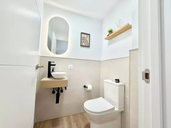 2-bedroom Apartment In Benalmádena, Spain (73 M²)