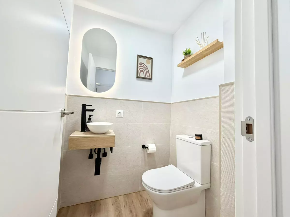 2-bedroom Apartment In Benalmádena, Spain (73 M²)