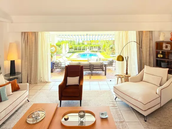 5-bedroom Villa In Benalmádena, Spain (446 M²)