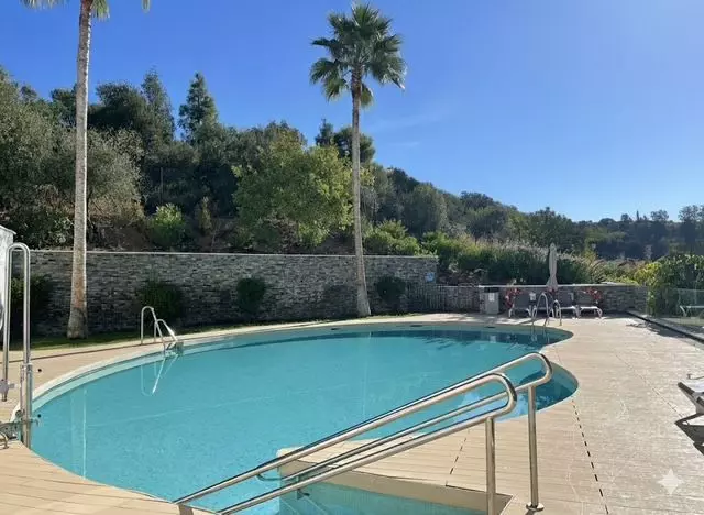 3-bedroom Apartment In Marbella, Spain (117 M²)