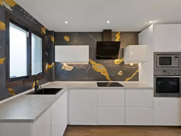2-bedroom Apartment In Casares, Spain (80 M²)