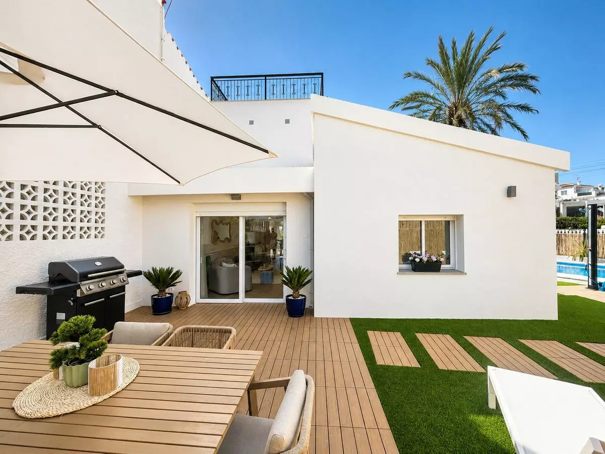 4-bedroom Semi In Orihuela, Spain (104 M²)
