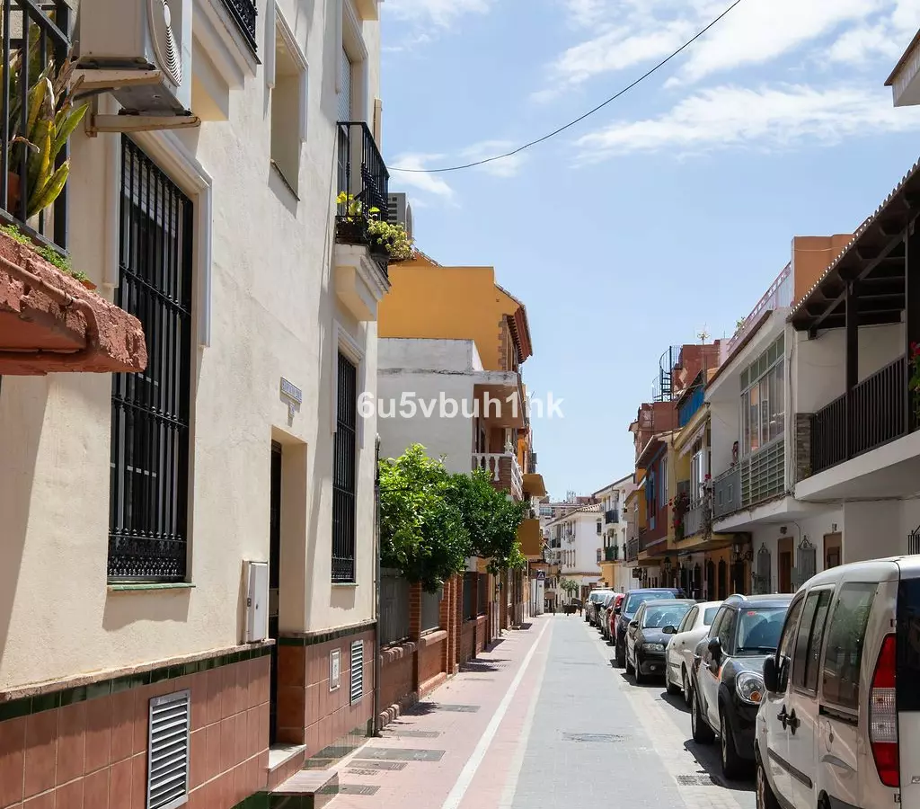 3-bedroom Apartment In Mijas, Spain (87 M²)