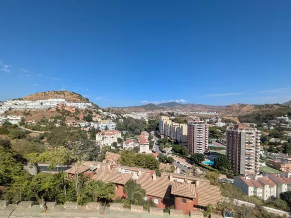 5-bedroom Villa In Málaga, Spain (403 M²)