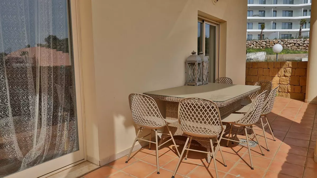 2-bedroom Apartment In Mijas, Spain (142 M²)