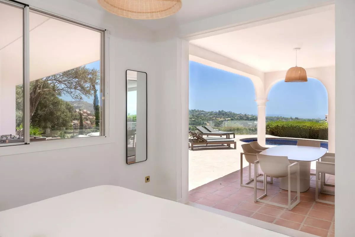 4-bedroom Villa In Marbella, Spain (239 M²)