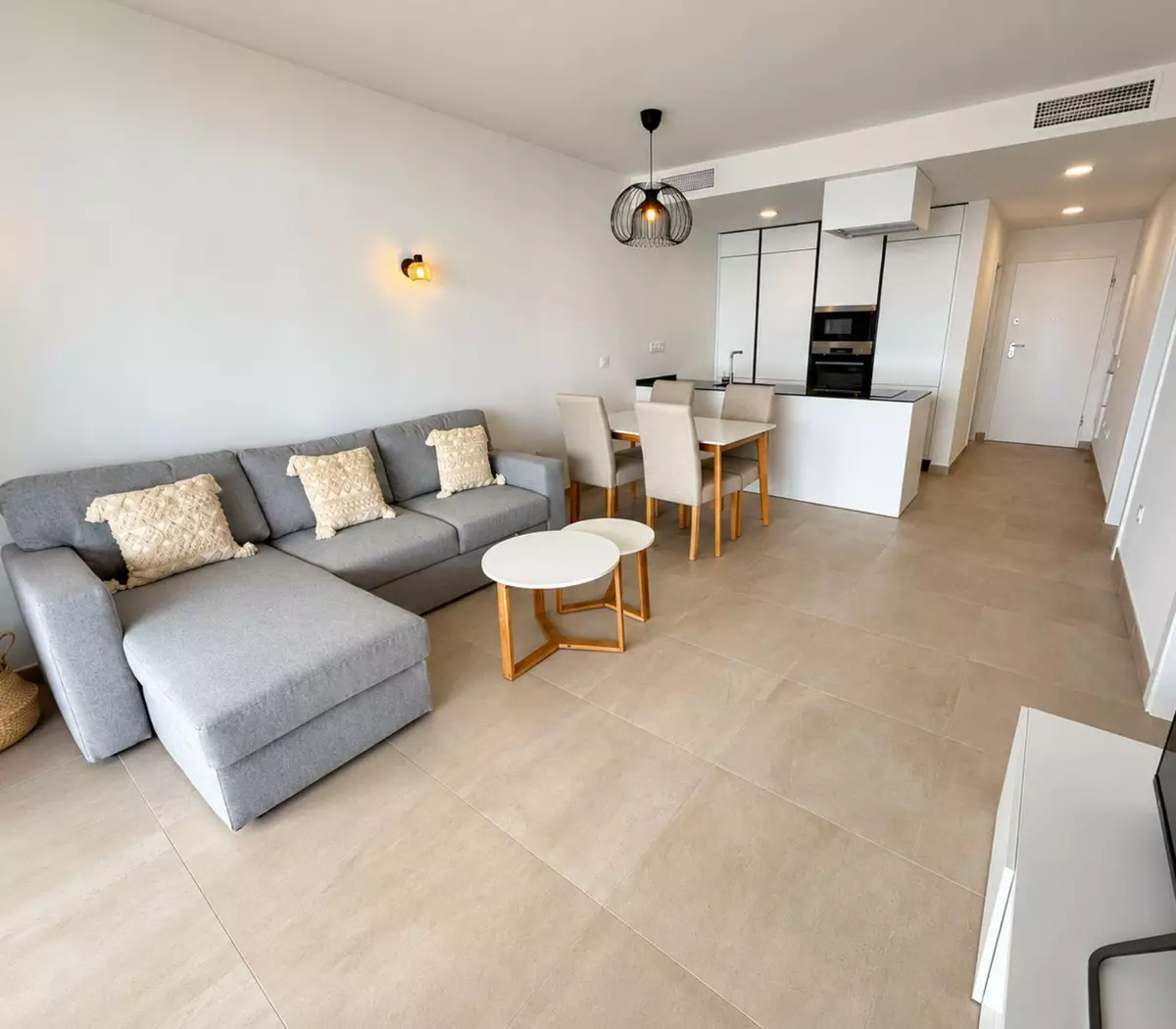 2-bedroom Apartment In Fuengirola, Spain (97 M²)