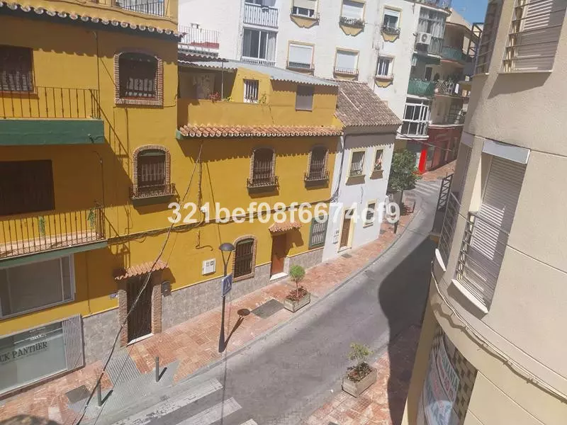 3-bedroom Town House In Marbella, Spain (153 M²)