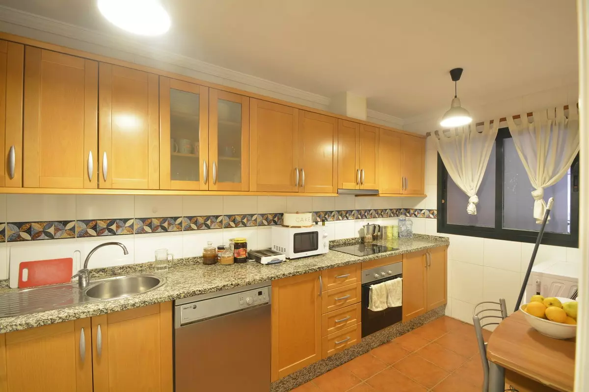 2-bedroom Apartment In Marbella, Spain (84 M²)