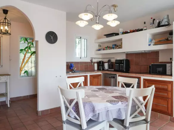 3-bedroom Apartment In Benalmádena, Spain (70 M²)