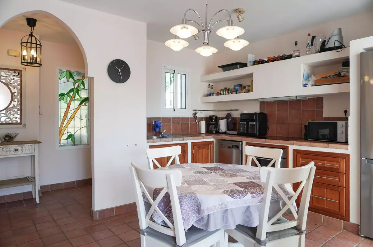 3-bedroom Apartment In Benalmádena, Spain (70 M²)