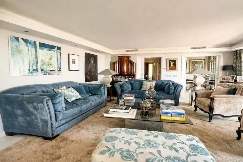 4-bedroom Villa In Málaga, Spain (400 M²)