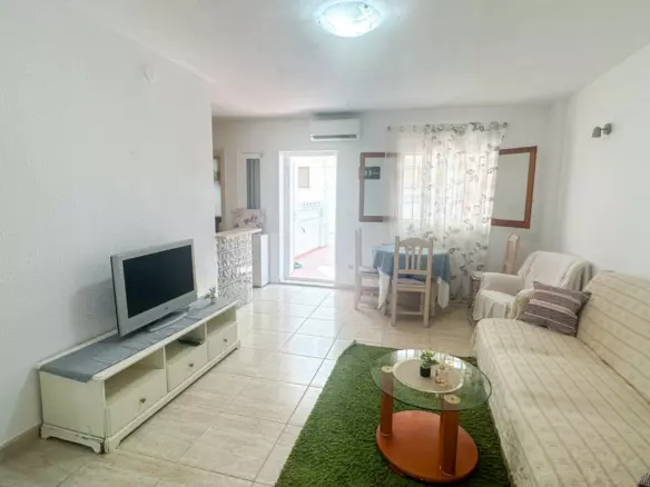 2-bedroom Apartment In Orihuela, Spain (52 M²)