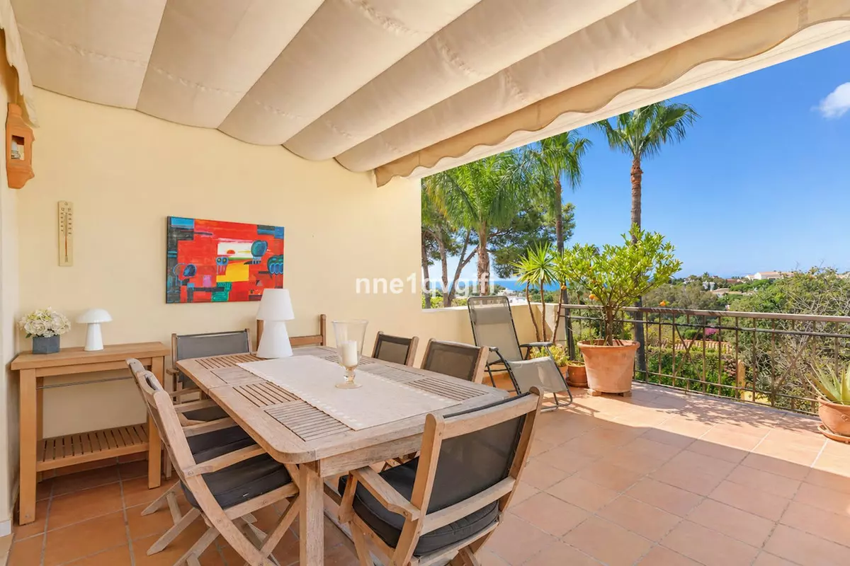 2-bedroom Apartment In Marbella, Spain (135 M²)