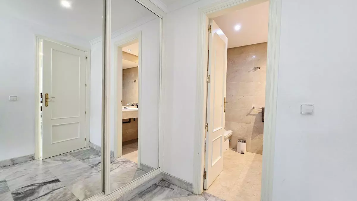 2-bedroom Apartment In Marbella, Spain (90 M²)