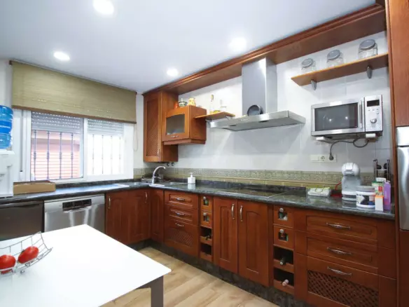 3-bedroom Town House In Marbella, Spain (102 M²)
